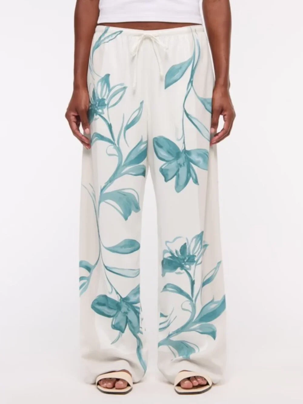 Matching Set: Abercrombie and Fitch Drapey Wide Leg Pant WITH matching top!